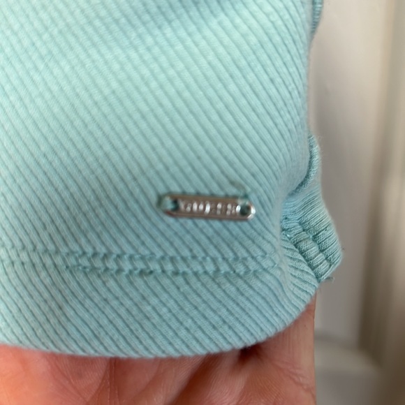 Guess top - Picture 2 of 4